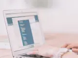 用 AI 开发越久，我越不敢省流程